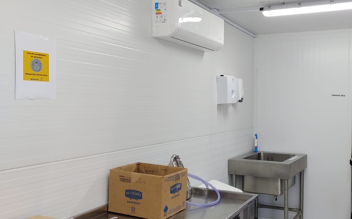 Agroindústria Modulara Dois Irmãos em isopainel exposto na expointer 2025 no espaço da EMATER RS - ASCAR